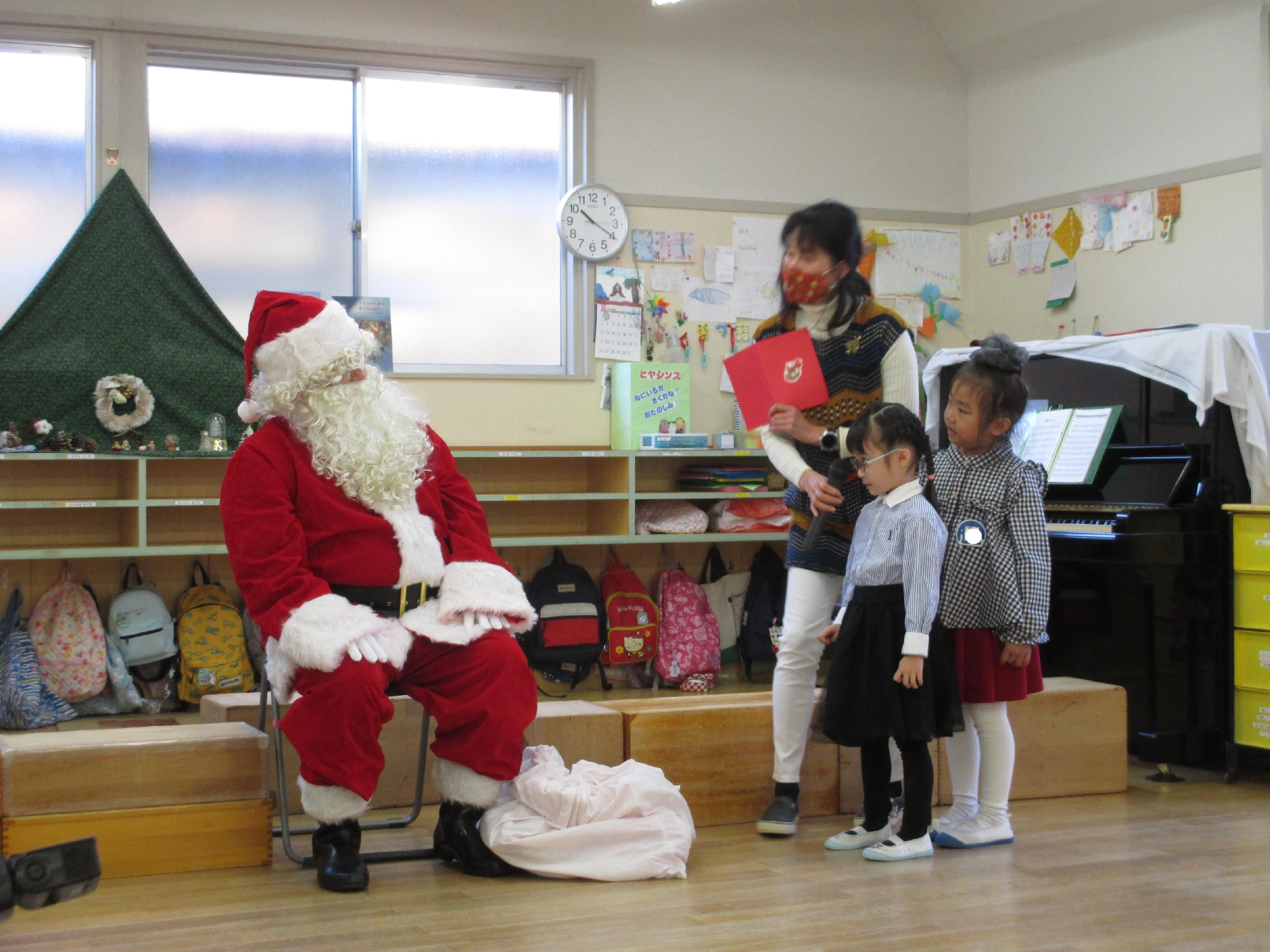 Santa claus is coming to 浄風幼稚園